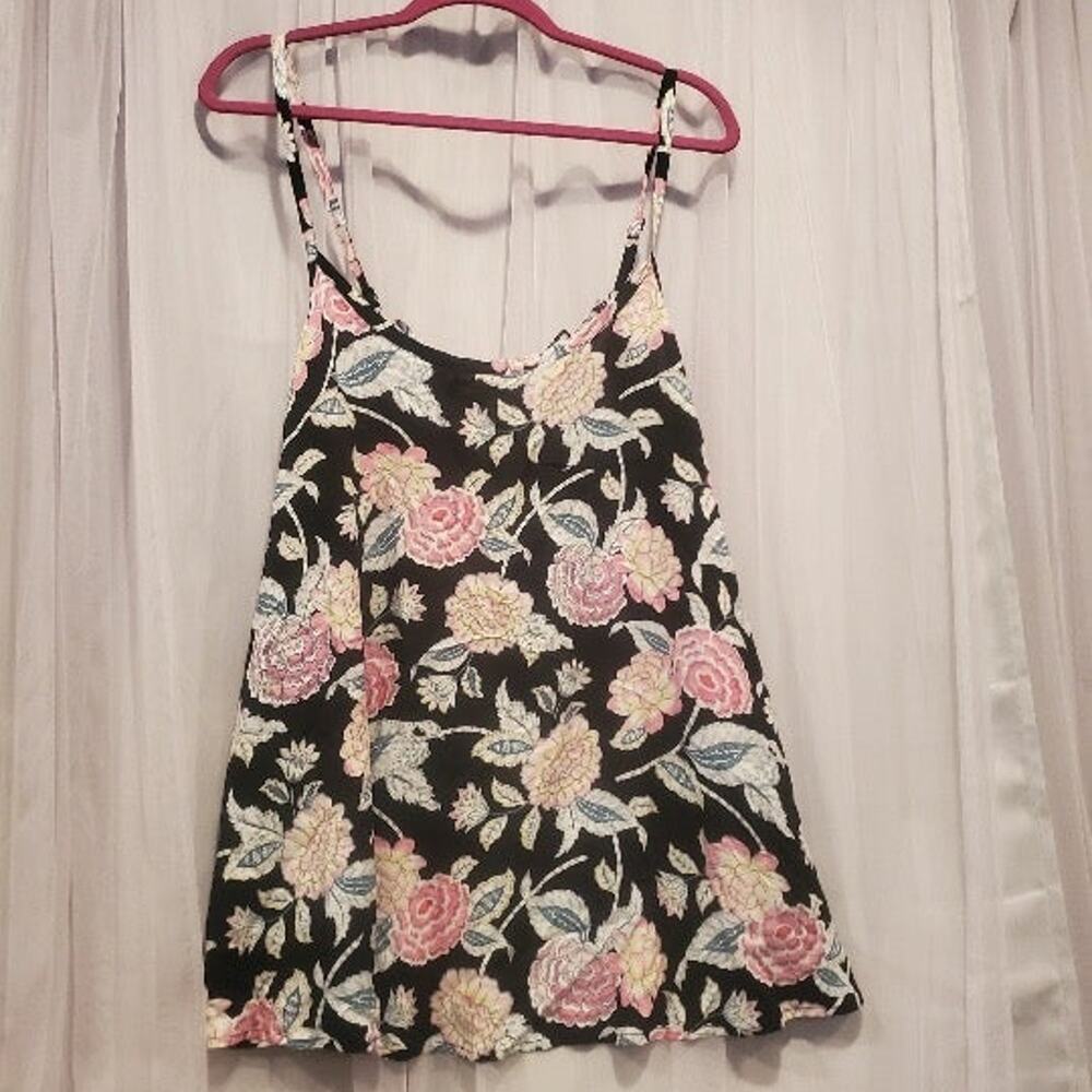 NWT Torrid Black Floral Lace Up Swing Cami Size 1 1X XL